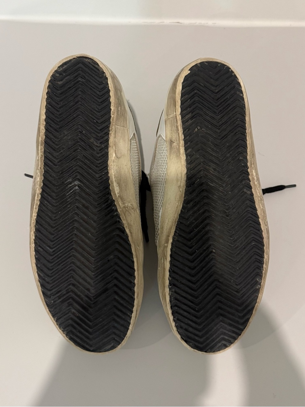 Golden Goose White Leather Sneaker with Pink Star and Silver Toe - Picture 4 of 12